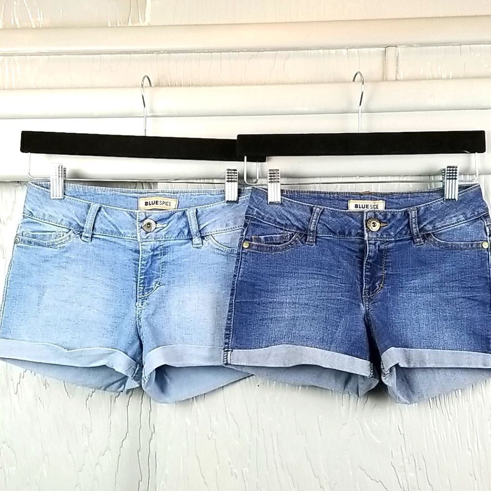 🖤5/$20🖤 BLUE SPICE..2 pairs of denim shorts